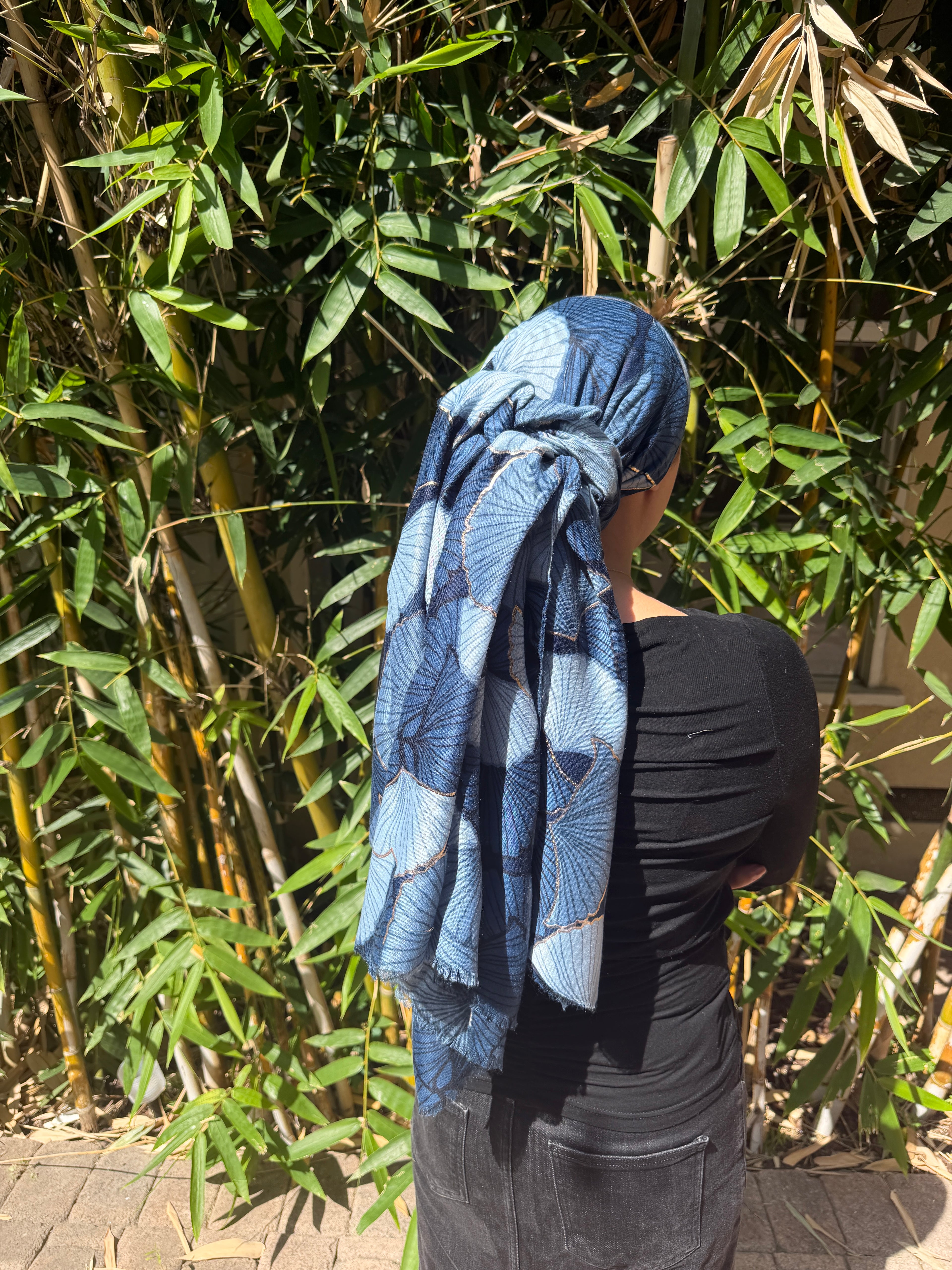 Poppy Blue rectangle headscarf with metallic detail
